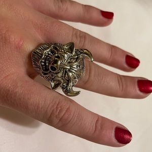 Ring